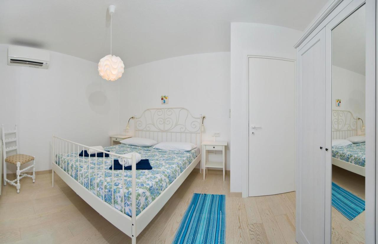 Holiday Home Duje 特罗吉尔 客房 照片