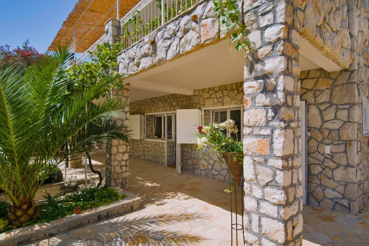 Holiday Home Duje 特罗吉尔 外观 照片