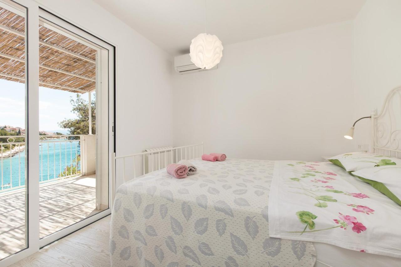 Holiday Home Duje 特罗吉尔 外观 照片